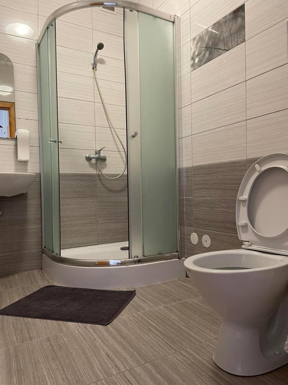 Vip Hostel Mukaçeve Dış mekan fotoğraf