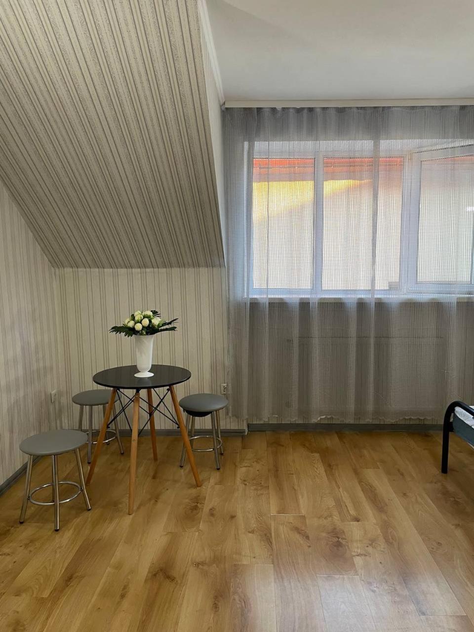 Vip Hostel Mukaçeve Dış mekan fotoğraf